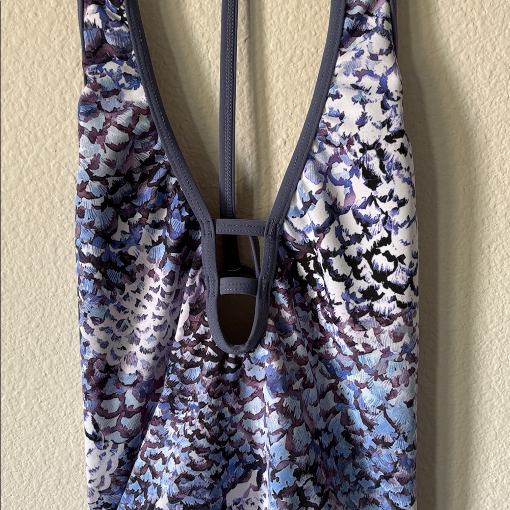 Eleve Leotard Medium - Picture 2 of 3